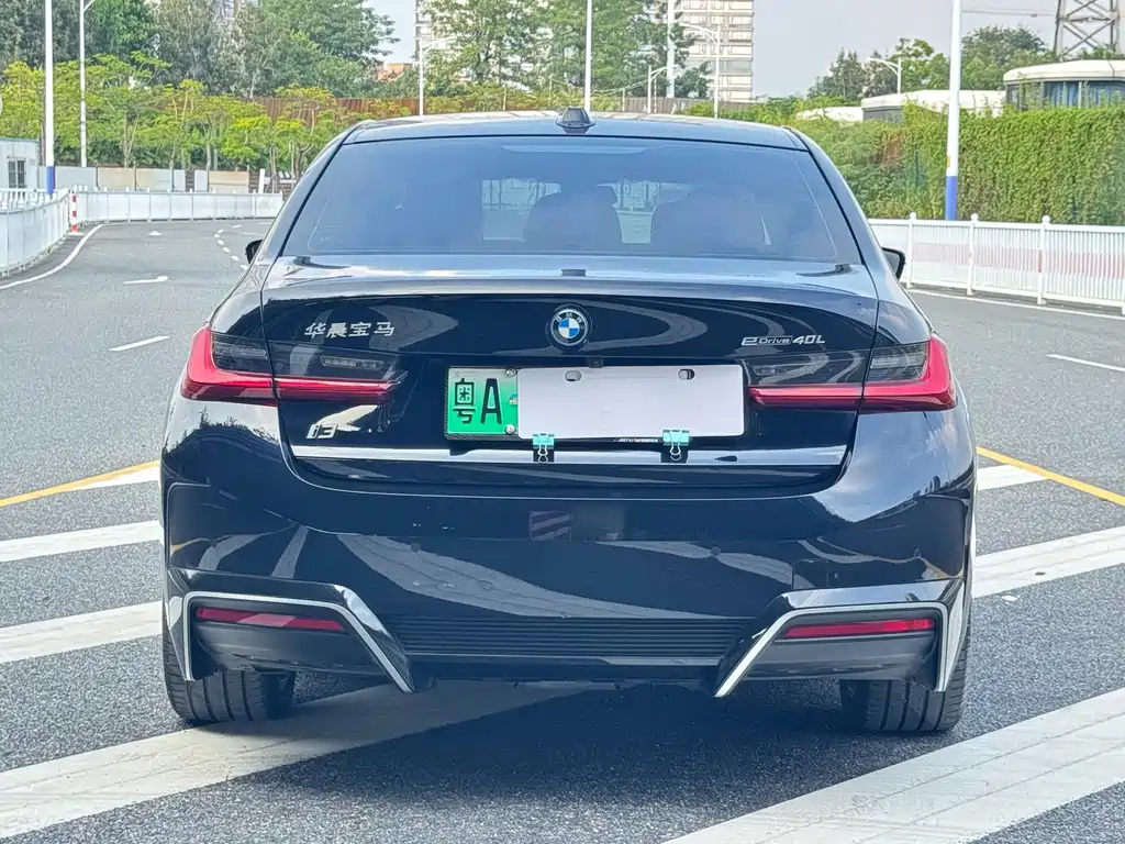 BMW i3 — миниатюра 34