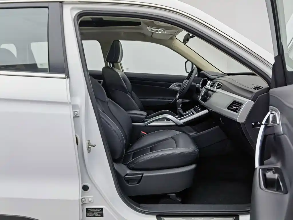 Geely Boyue — миниатюра 23