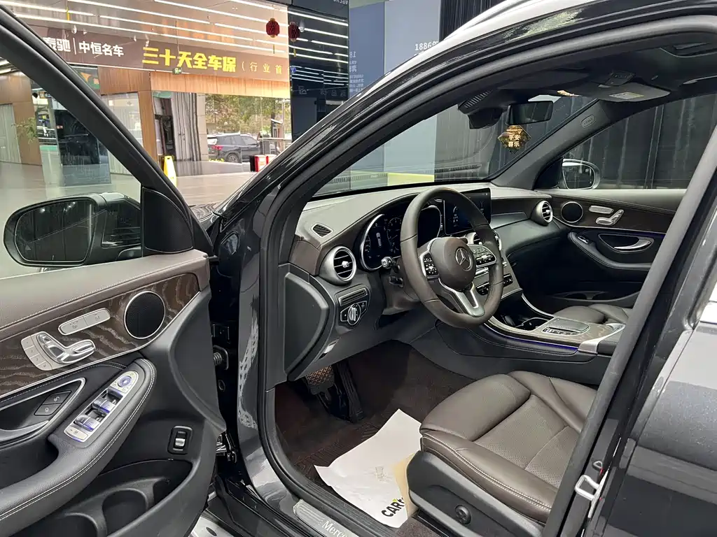 Mercedes-Benz GLC 2020 GLC 300 L 4MATIC