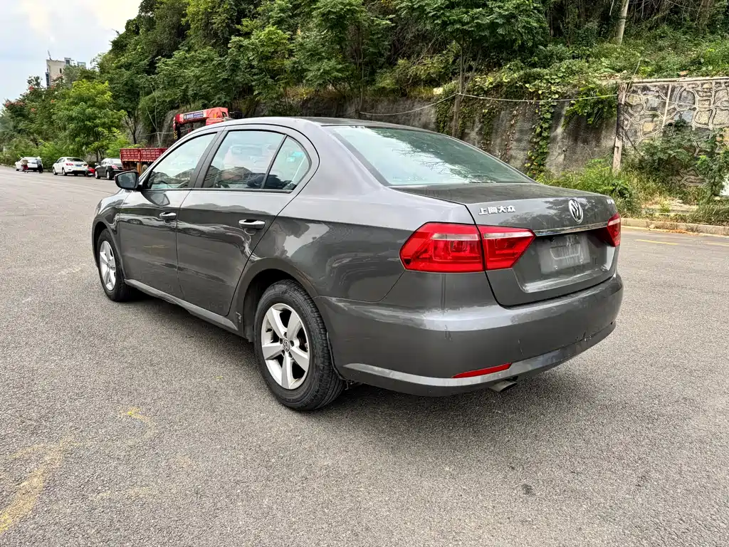 Volkswagen Lavida — миниатюра 9