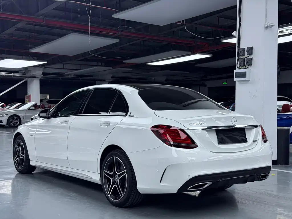 Mercedes-Benz C-Class — миниатюра 20