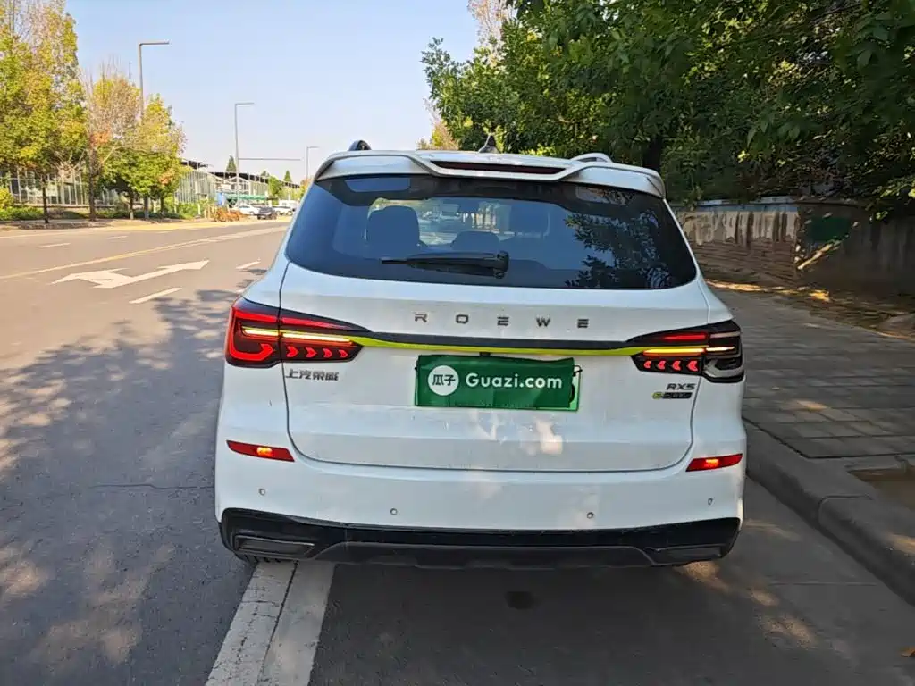 Roewe RX5 New Energy — миниатюра 6