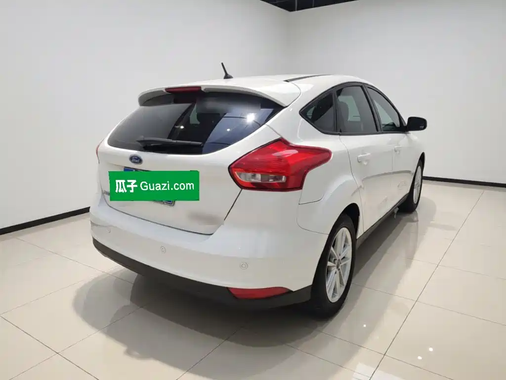 Ford Focus — миниатюра 4