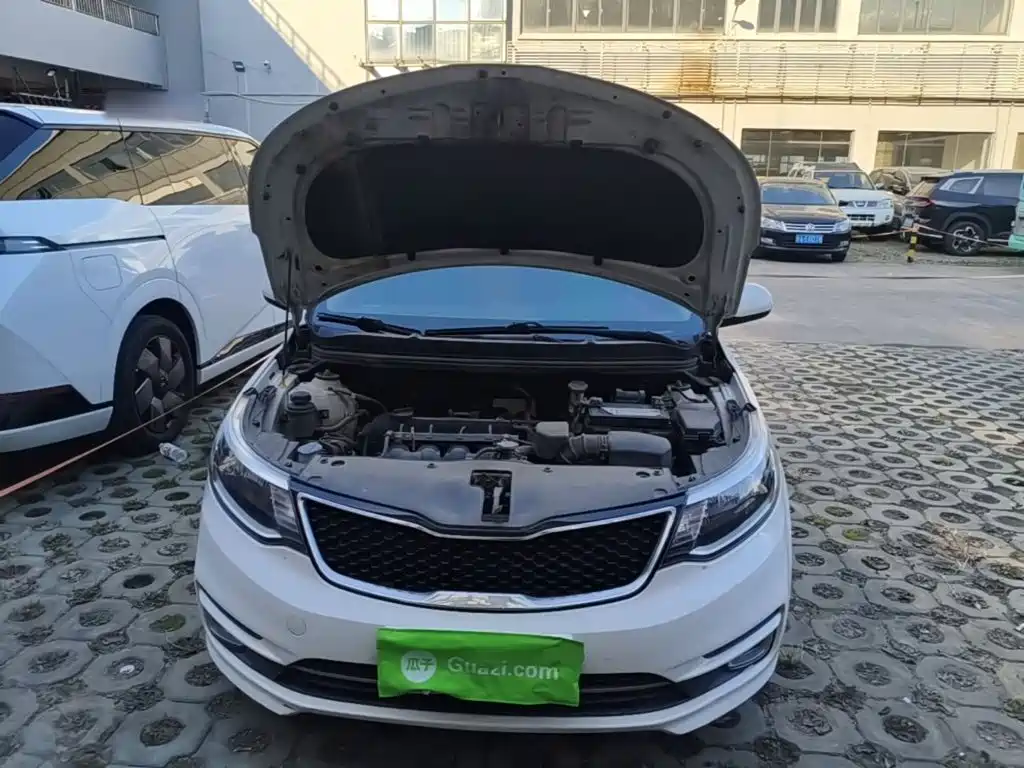 Kia K2 — миниатюра 20