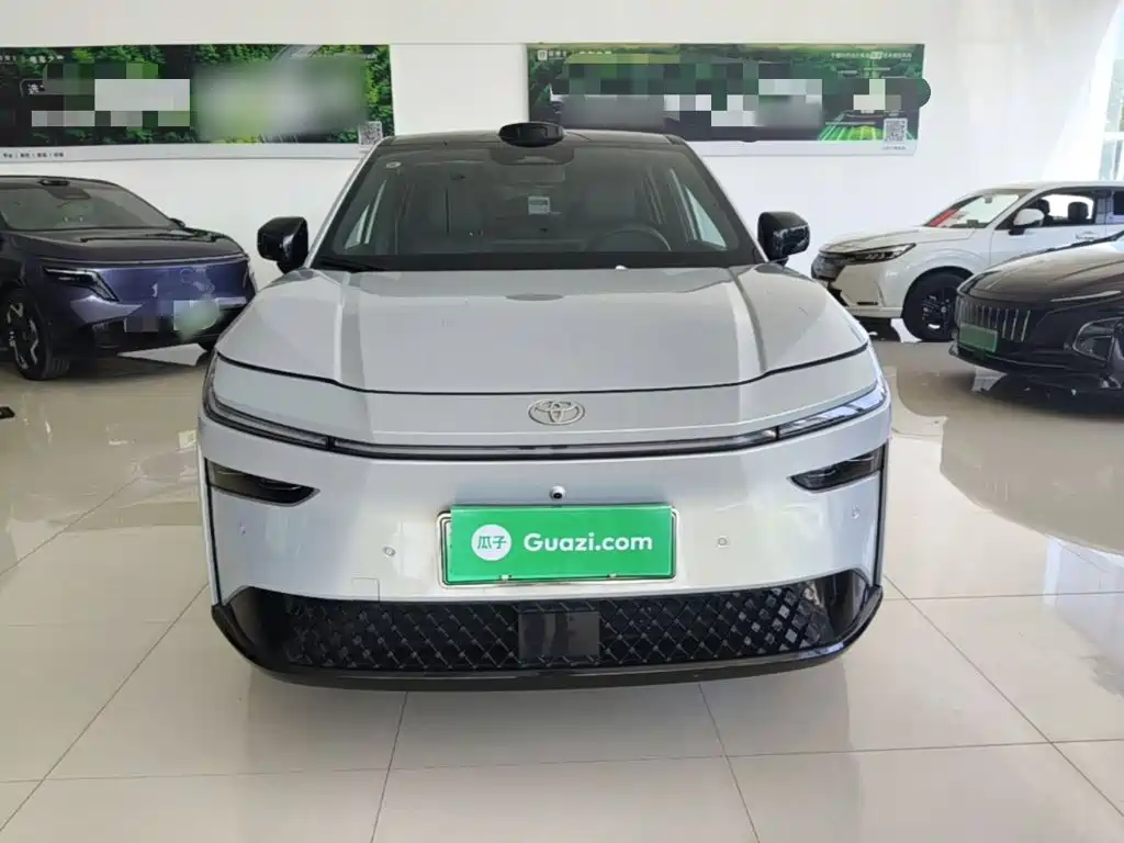 Toyota bZ3X — миниатюра 3