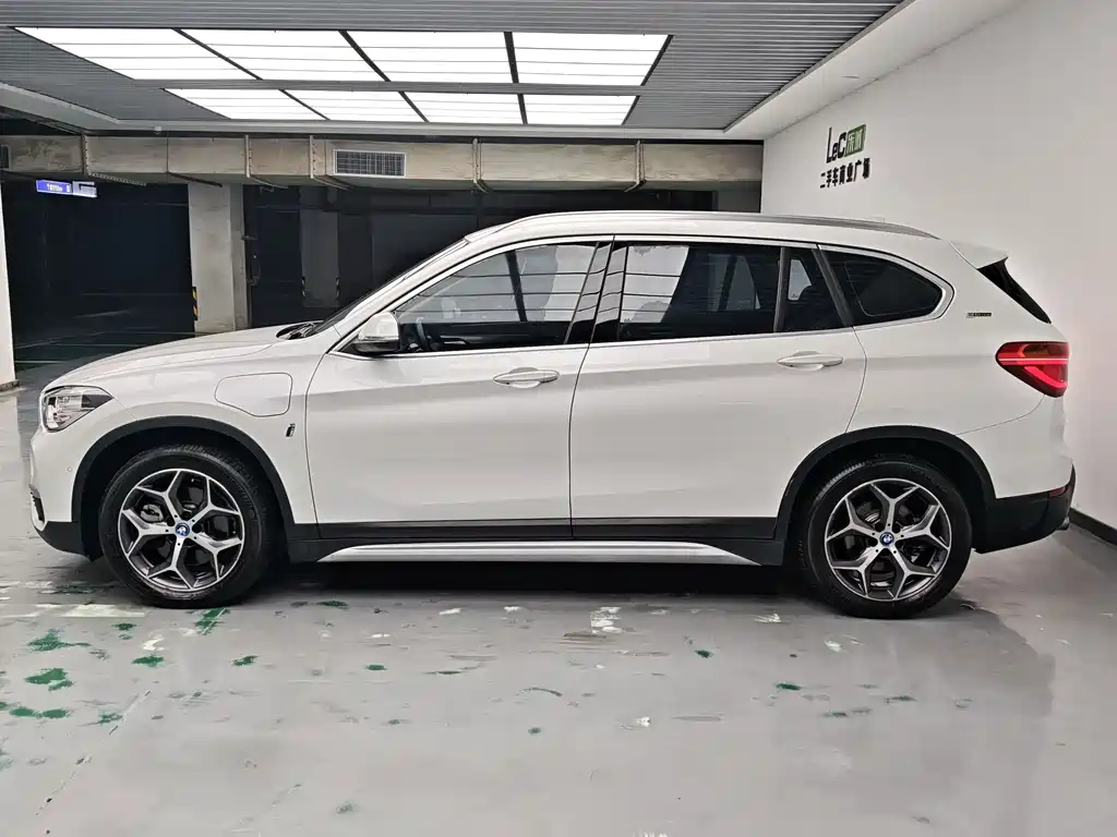 BMW X1 New Energy — миниатюра 7