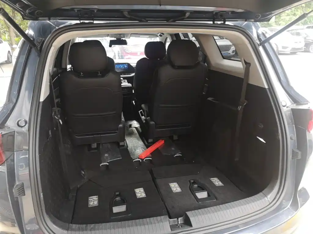Wuling Victory — миниатюра 19