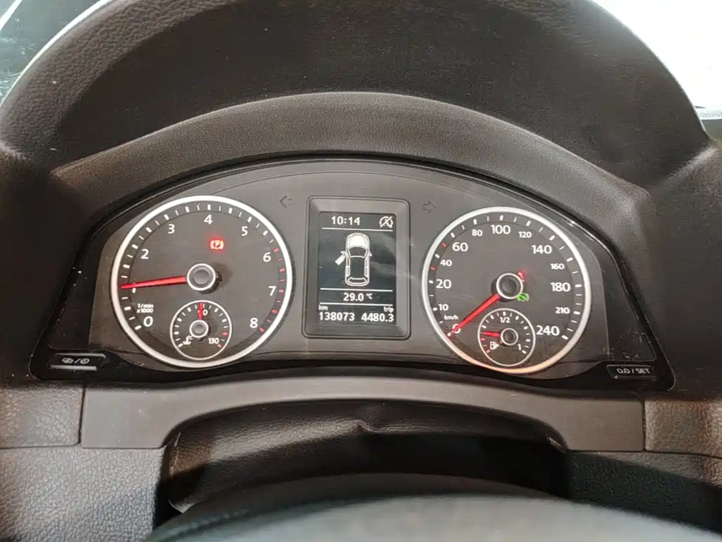 Volkswagen Tiguan — миниатюра 12