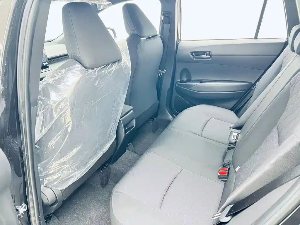 Toyota Corolla Cross — миниатюра 7