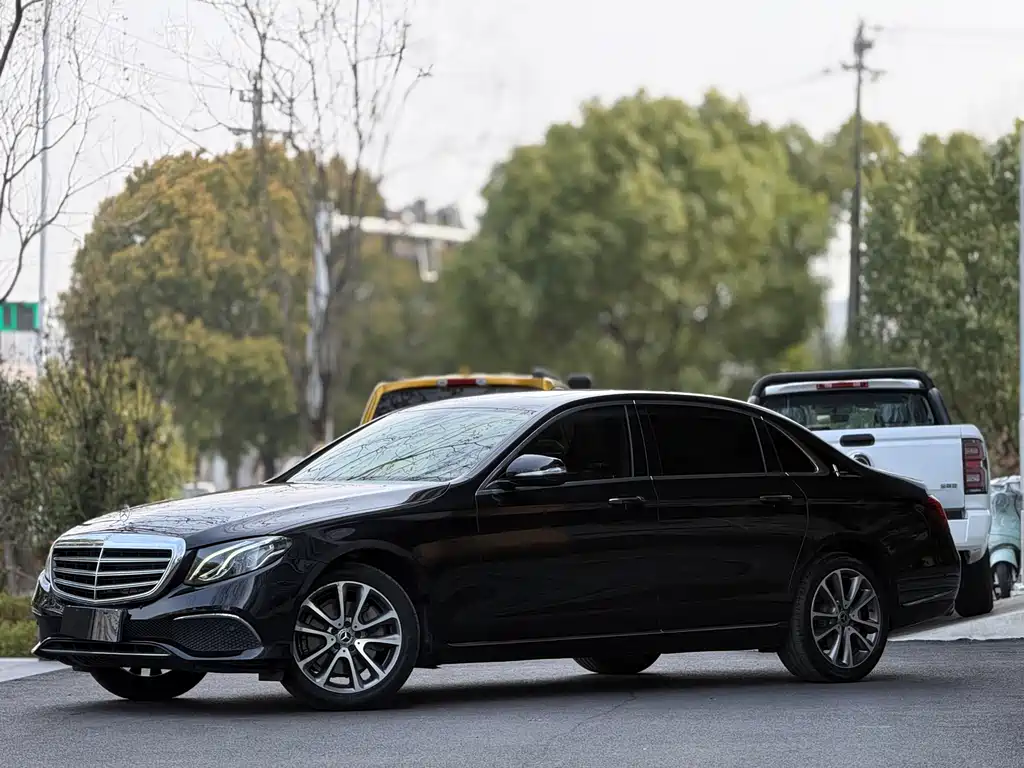 Mercedes-Benz E-Class 2018
