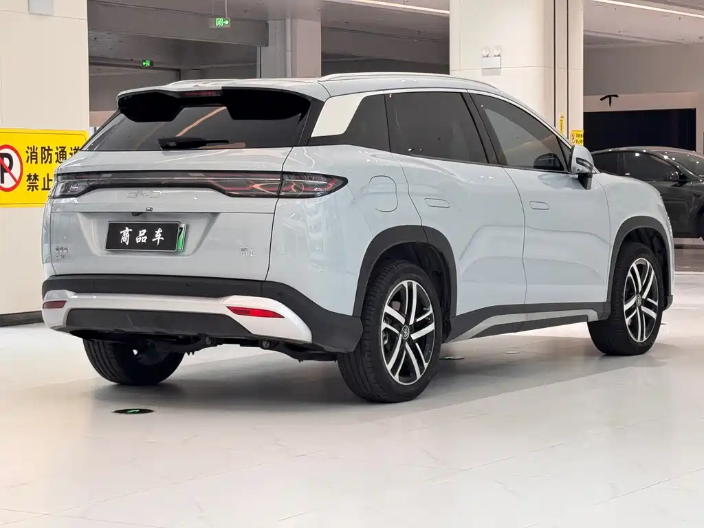 BYD L DM-i — миниатюра 9