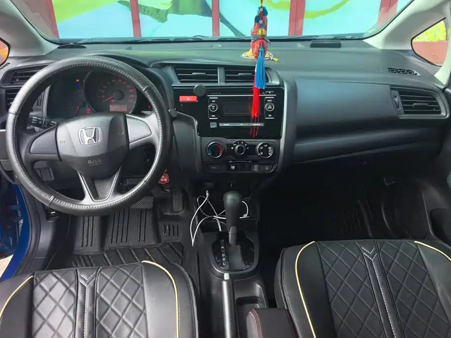 Honda Fit — миниатюра 12
