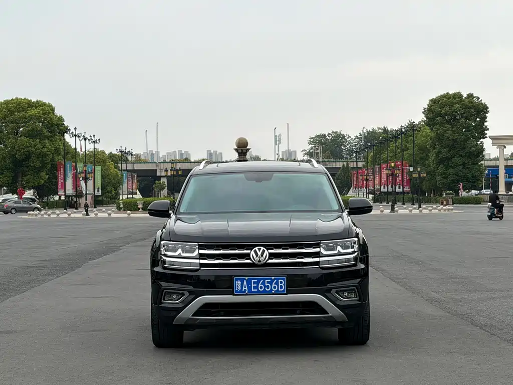 Volkswagen Teramont — миниатюра 2