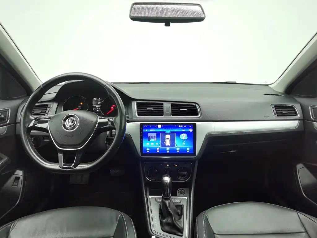Volkswagen Lavida — миниатюра 5