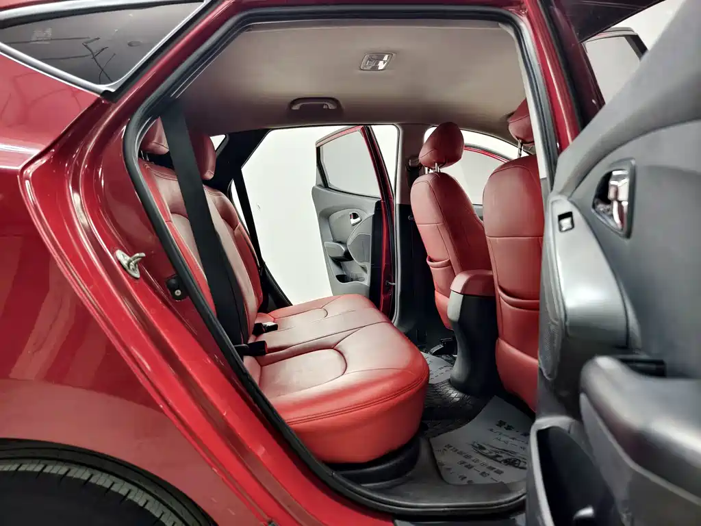 Hyundai ix35 — миниатюра 15