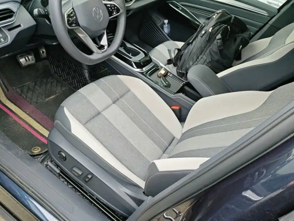 Volkswagen ID.4 Crozz — миниатюра 15