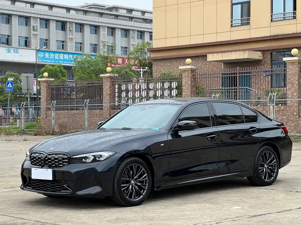 Купить BMW 3 Series
