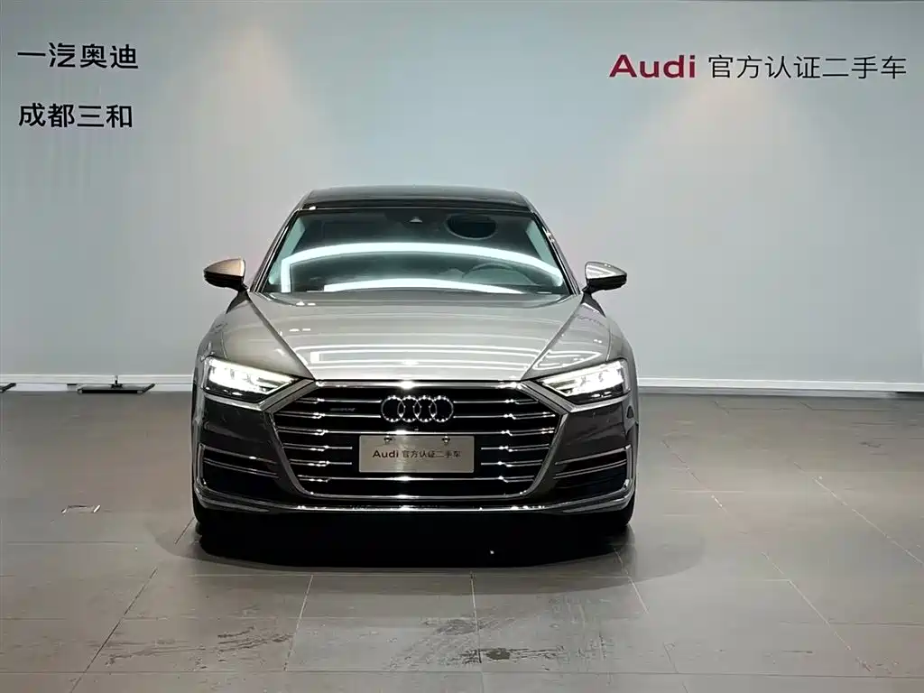 Audi A8 — миниатюра 2
