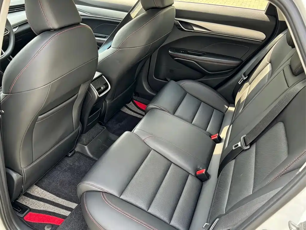 Geely Binrui — миниатюра 6