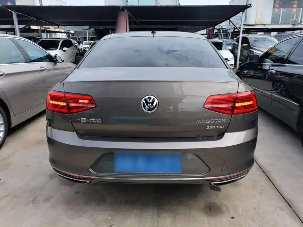 Volkswagen Magotan — миниатюра 6