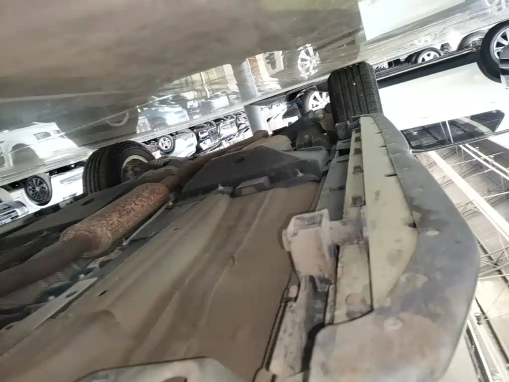 Land Rover Discovery Sport — миниатюра 21