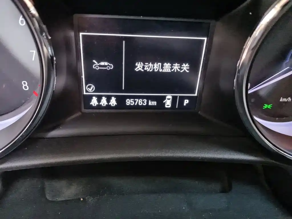 Buick Verano — миниатюра 13