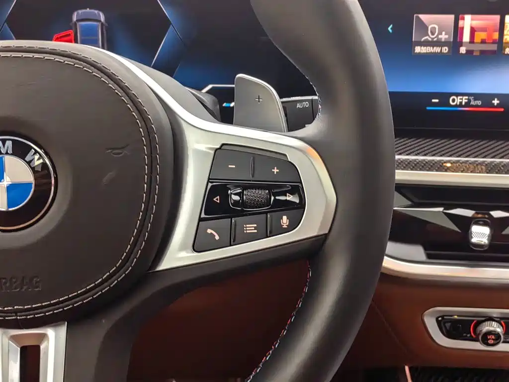 BMW X7 M60i — миниатюра 16