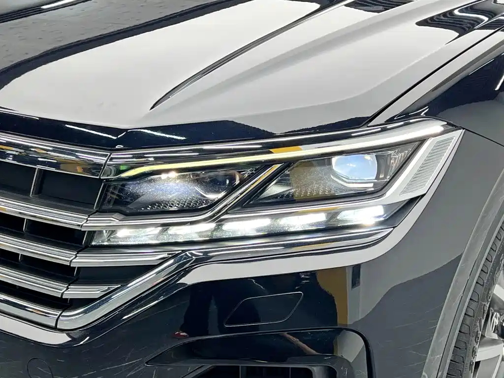 Volkswagen Touareg — миниатюра 9