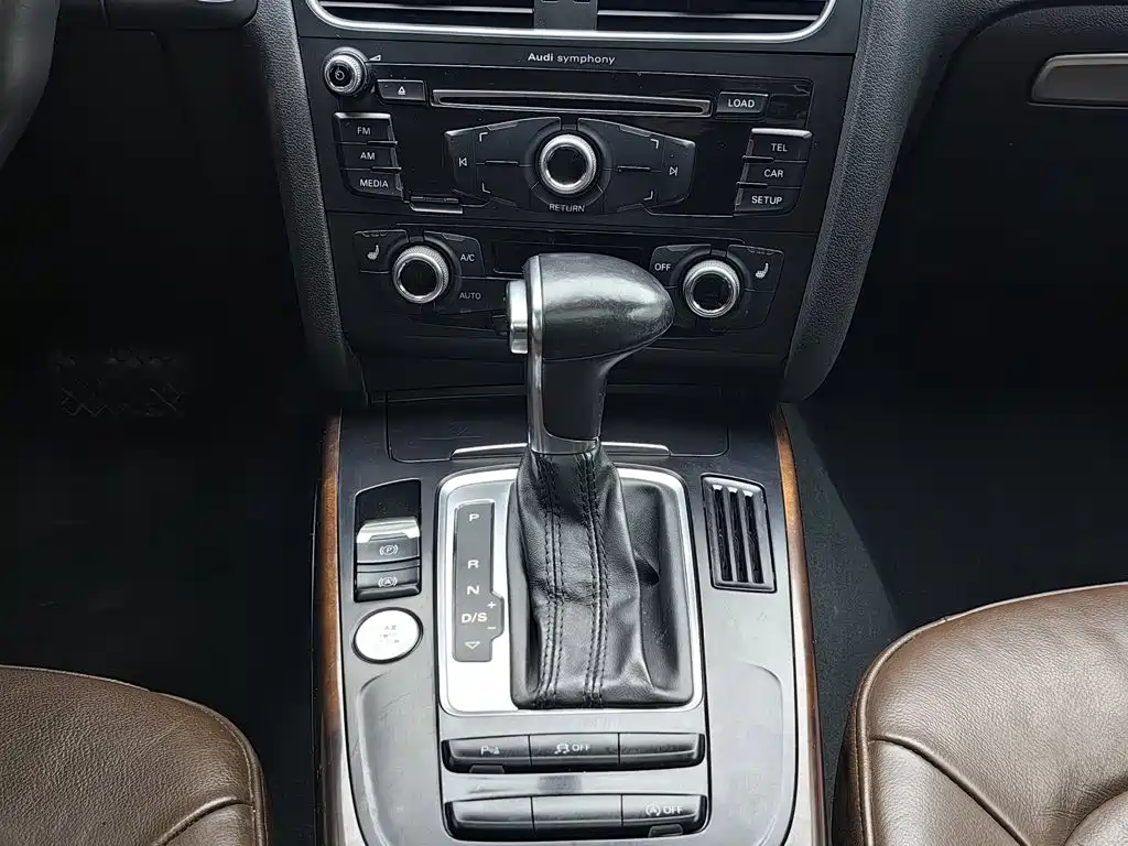 Audi A4L — миниатюра 13