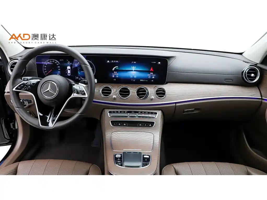 Mercedes-Benz E-Class — миниатюра 5