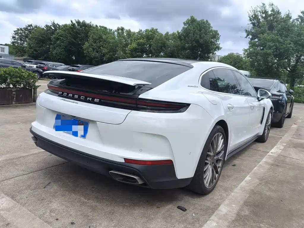 Porsche Panamera — миниатюра 12