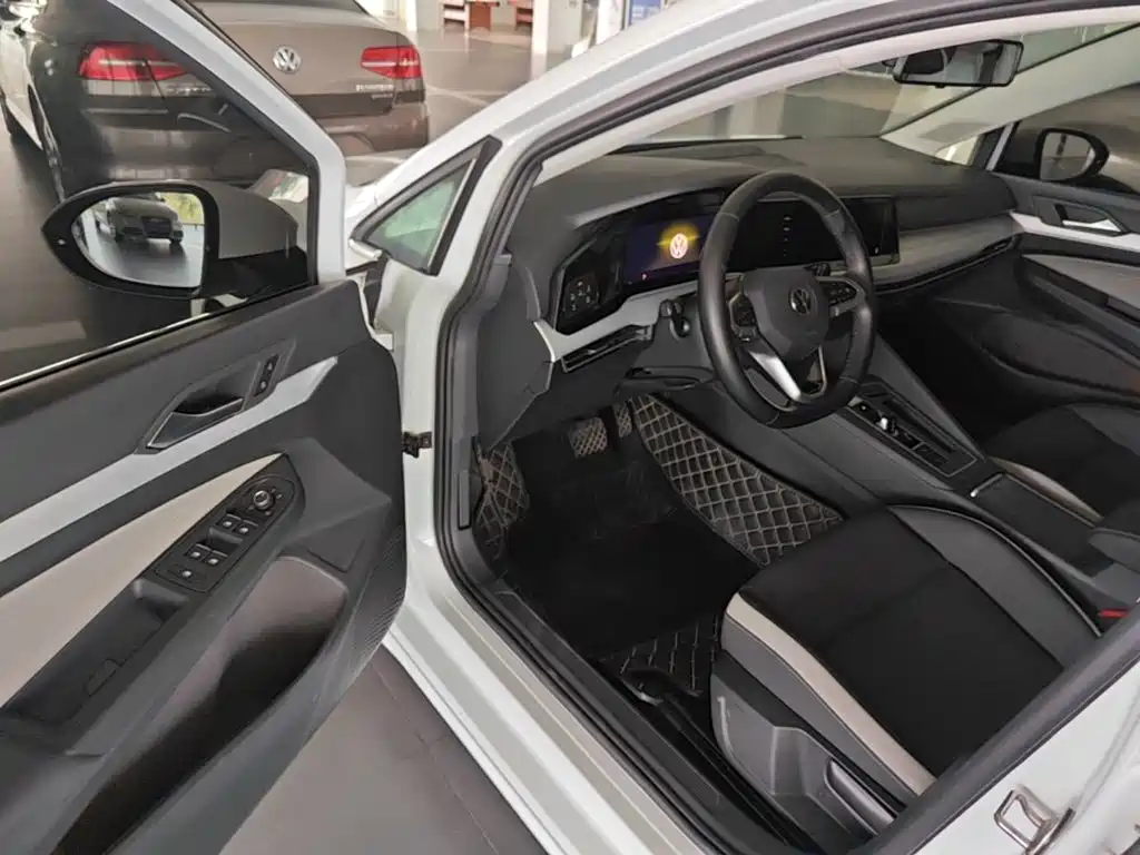 Volkswagen Golf — миниатюра 16