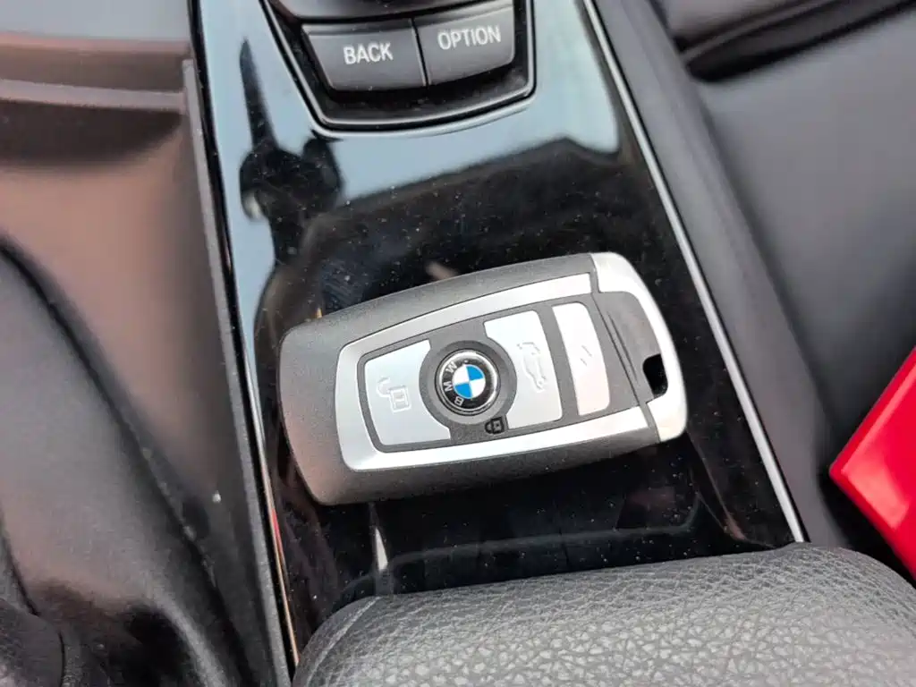 BMW 3 Series — миниатюра 9