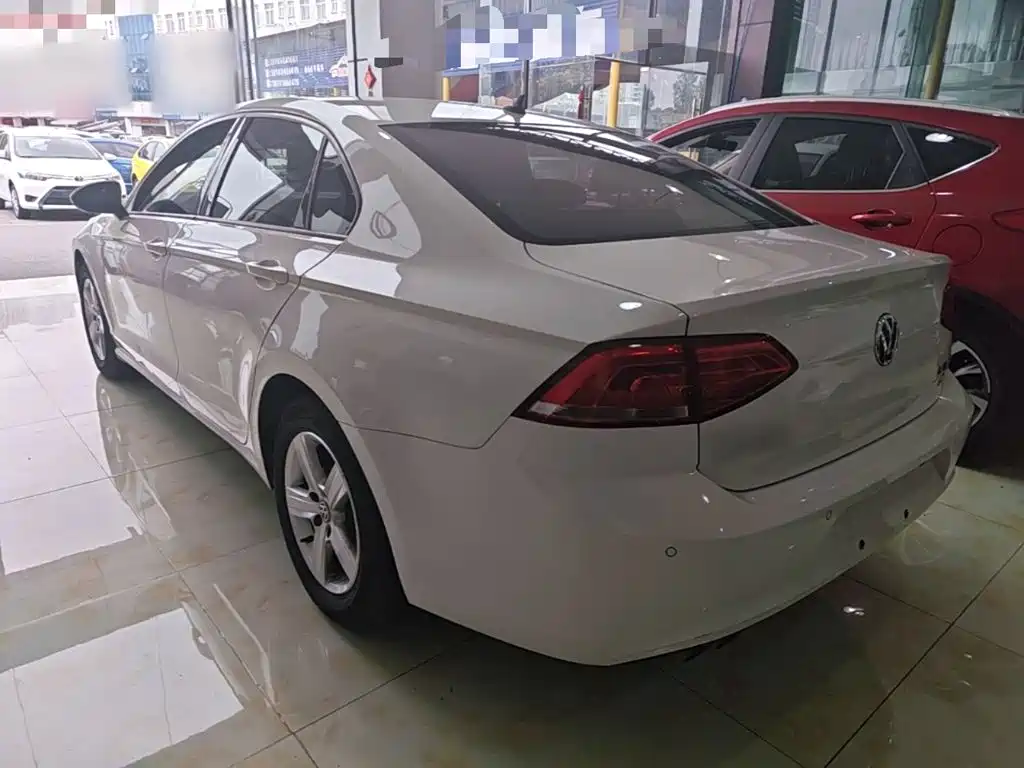 Volkswagen Lamando — миниатюра 5