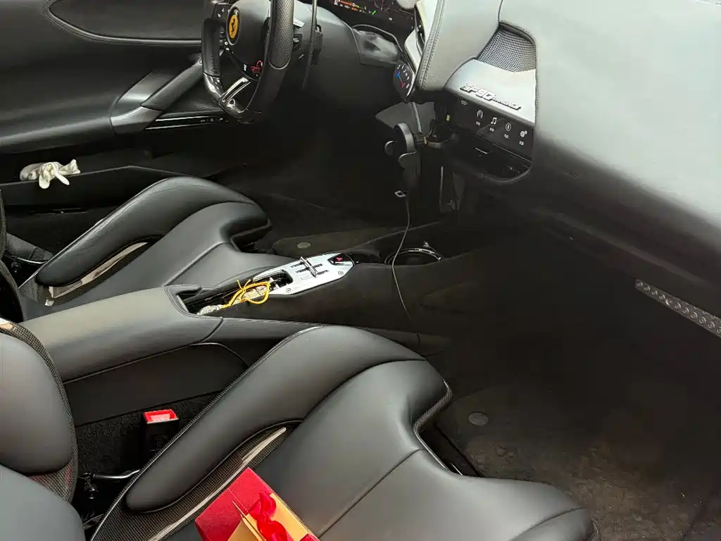 Ferrari SF90 2020 3.9T V8 Stradale