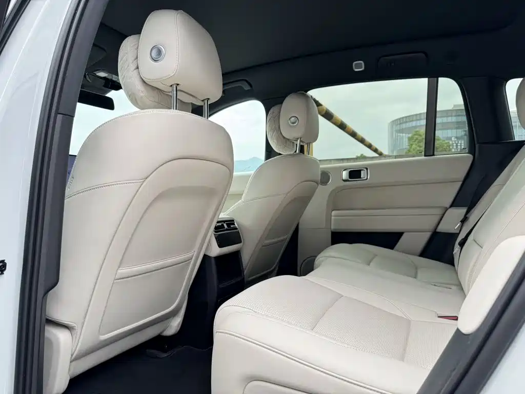 Li Auto Li L6 — миниатюра 8