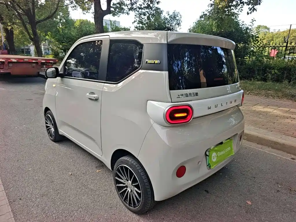 Wuling MINIEV — миниатюра 5
