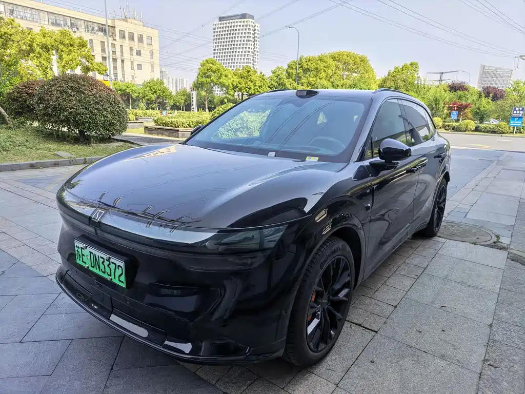 Zeekr 7X 2024