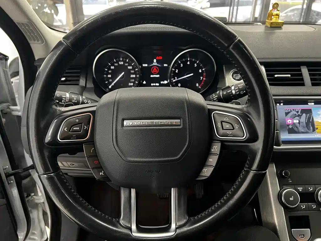 Land Rover Evoque — миниатюра 6