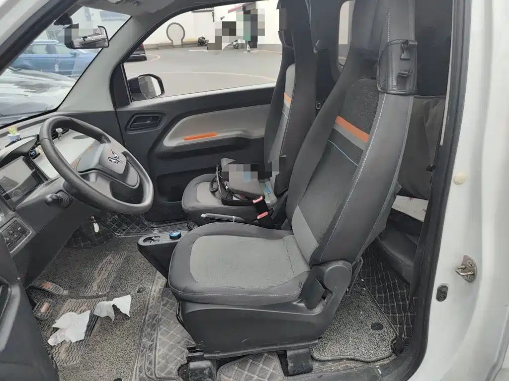 Wuling MINIEV — миниатюра 12