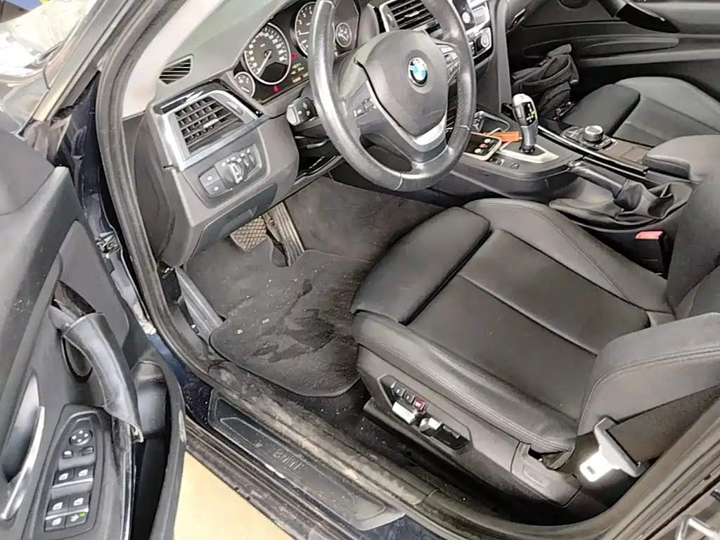 BMW 3 Series GT — миниатюра 16