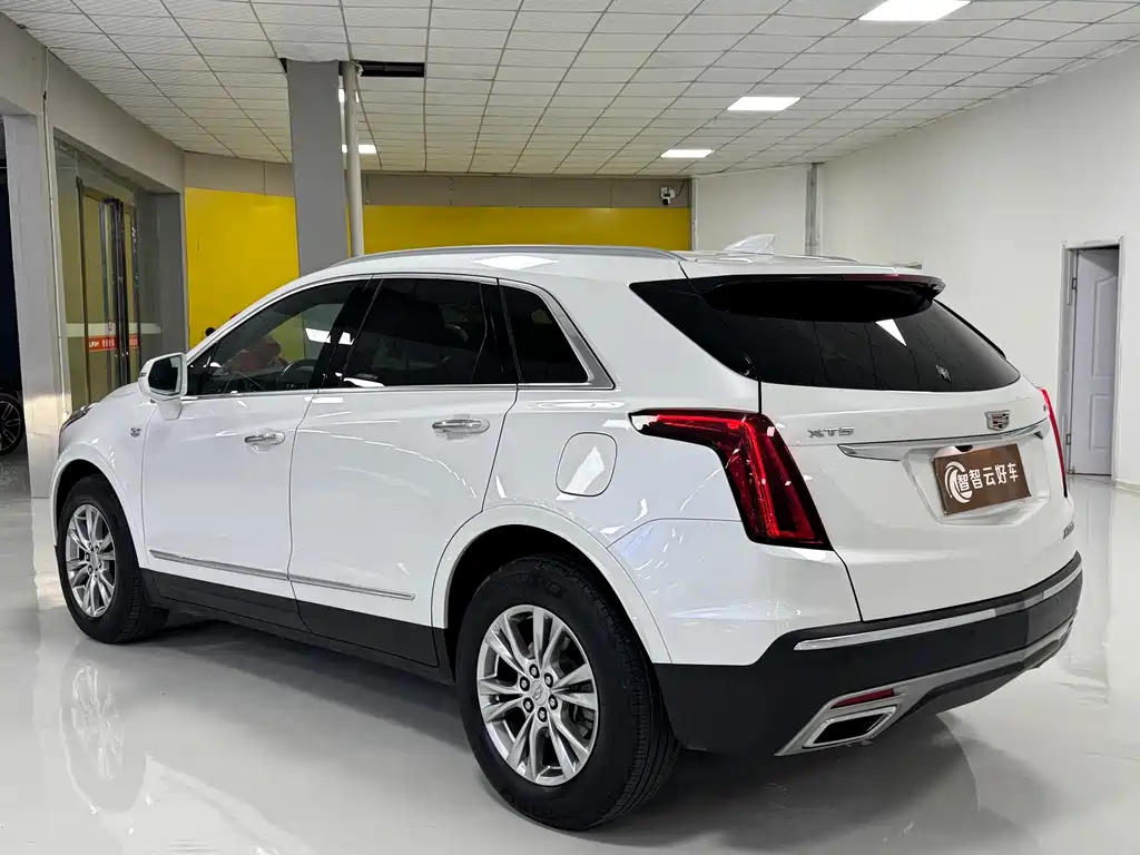 Cadillac XT5 — миниатюра 7