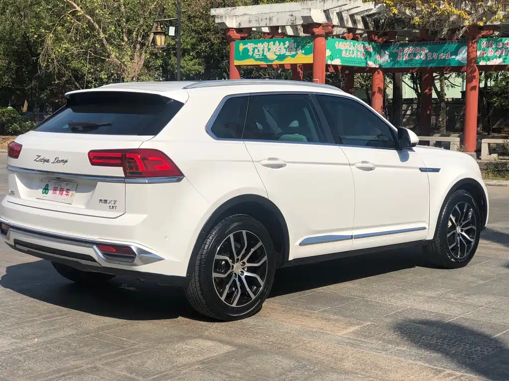 ZOTYE DAMAI X7