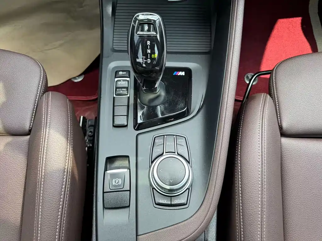 BMW X1 — миниатюра 14