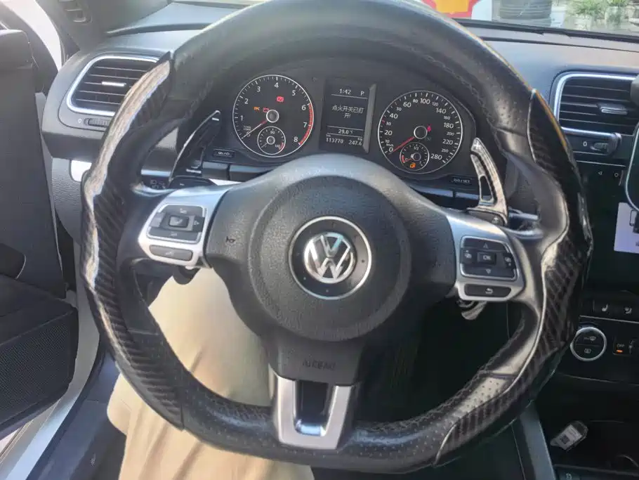 Volkswagen Scirocco — миниатюра 14