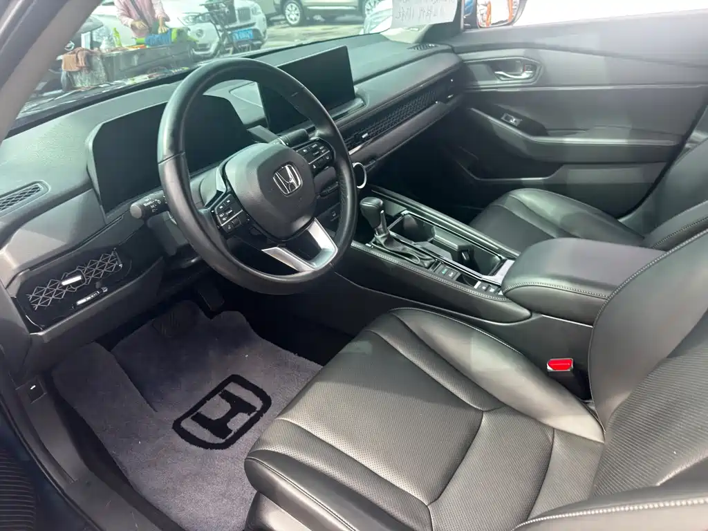 Honda Accord — миниатюра 4