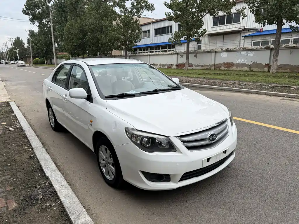 BYD L3 — миниатюра 3