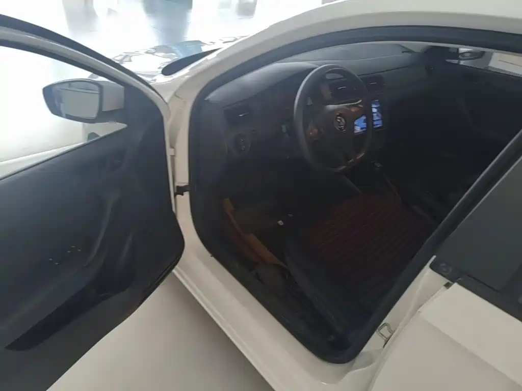 Volkswagen Santana — миниатюра 21