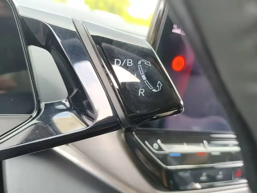 Volkswagen ID.4 Crozz — миниатюра 14