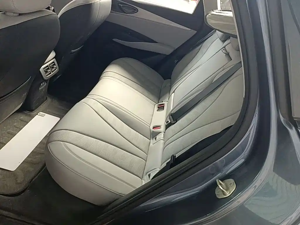 BYD Seals 06 DM-i версия для путешествий — миниатюра 17